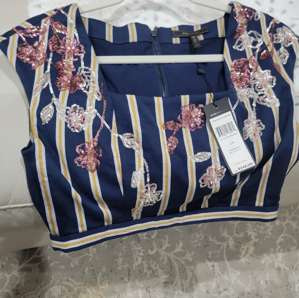 TOP BCBG MAXAZRIA